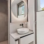 Апартаменты 1 Bedroom Amazing In Tossens Stick