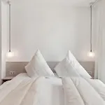 Апартаменты 1 Bedroom Amazing In Tossens